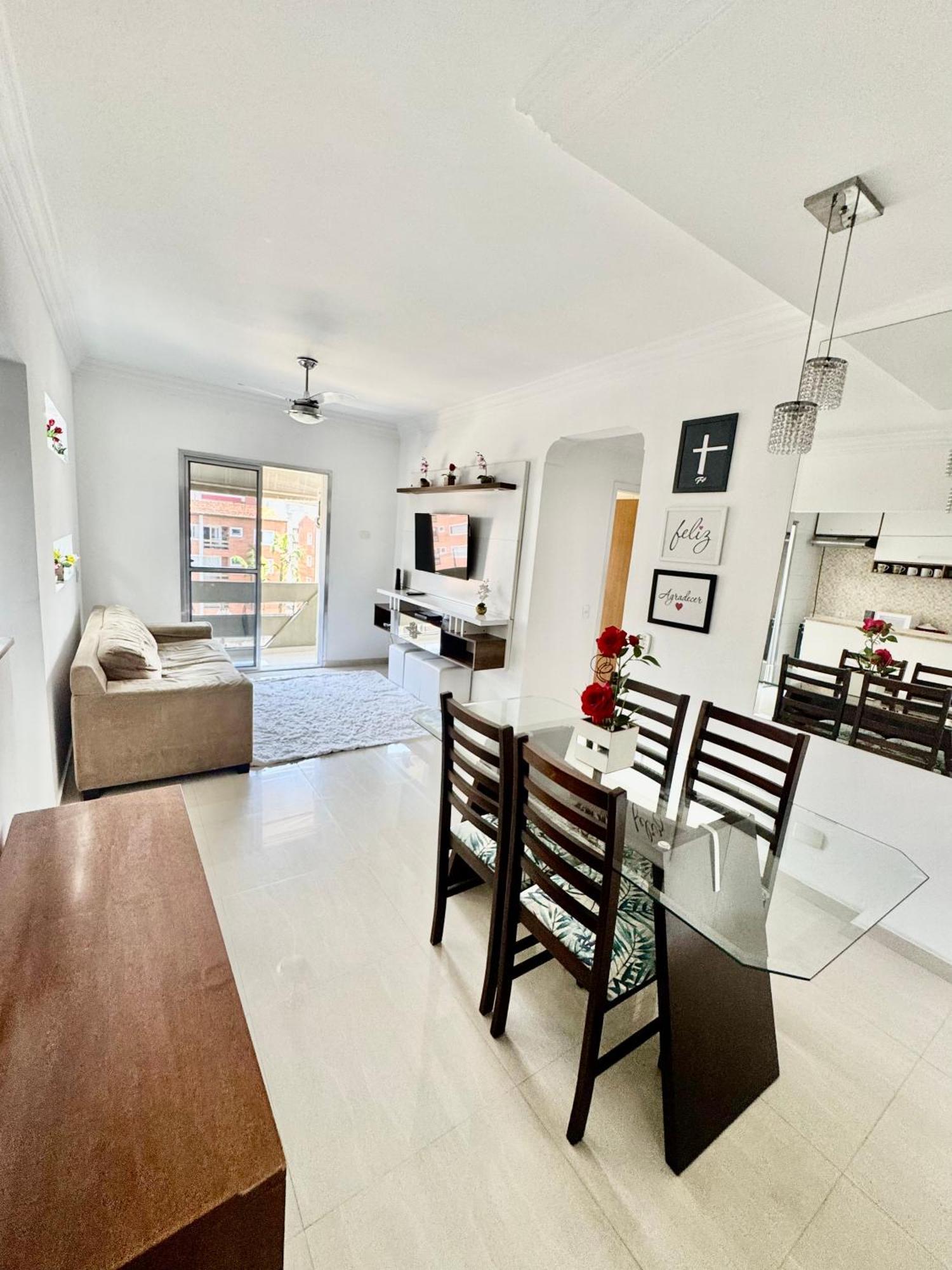 Excelente Apartamento Bem Localizado A 450 Metros Da Praia Гуаружа Экстерьер фото